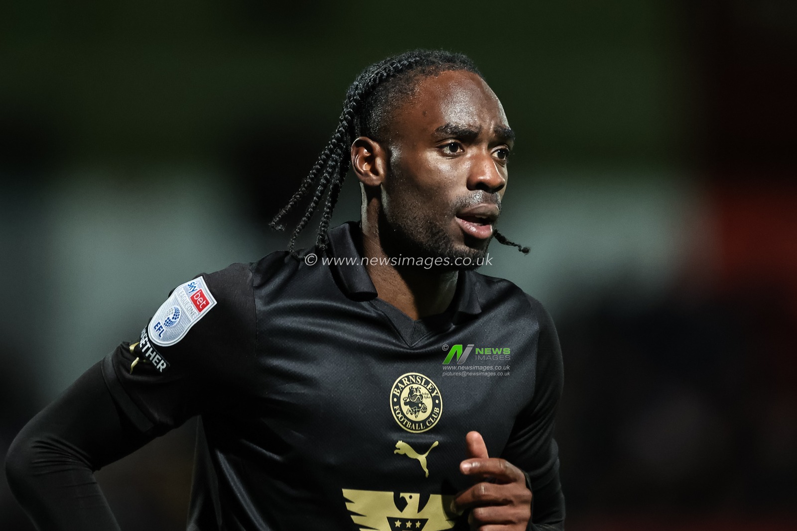Devante Cole of Barnsley during the Sky Bet League 1 match Stevenage vs Barnsley at Lamex Stadium, Stevenage, United Kingdom, 9th April 2024

(Photo by Mark Cosgrove/News Images)