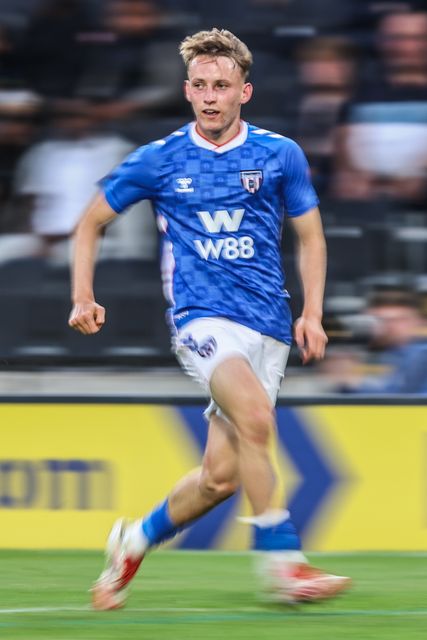 Daniel Ballard of Sunderland during the Pre-season friendly match Hull City vs Sunderland at MKM Stadium, Hull, United Kingdom, 29th July 2025

(Photo by Alfie Cosgrove/News Images)