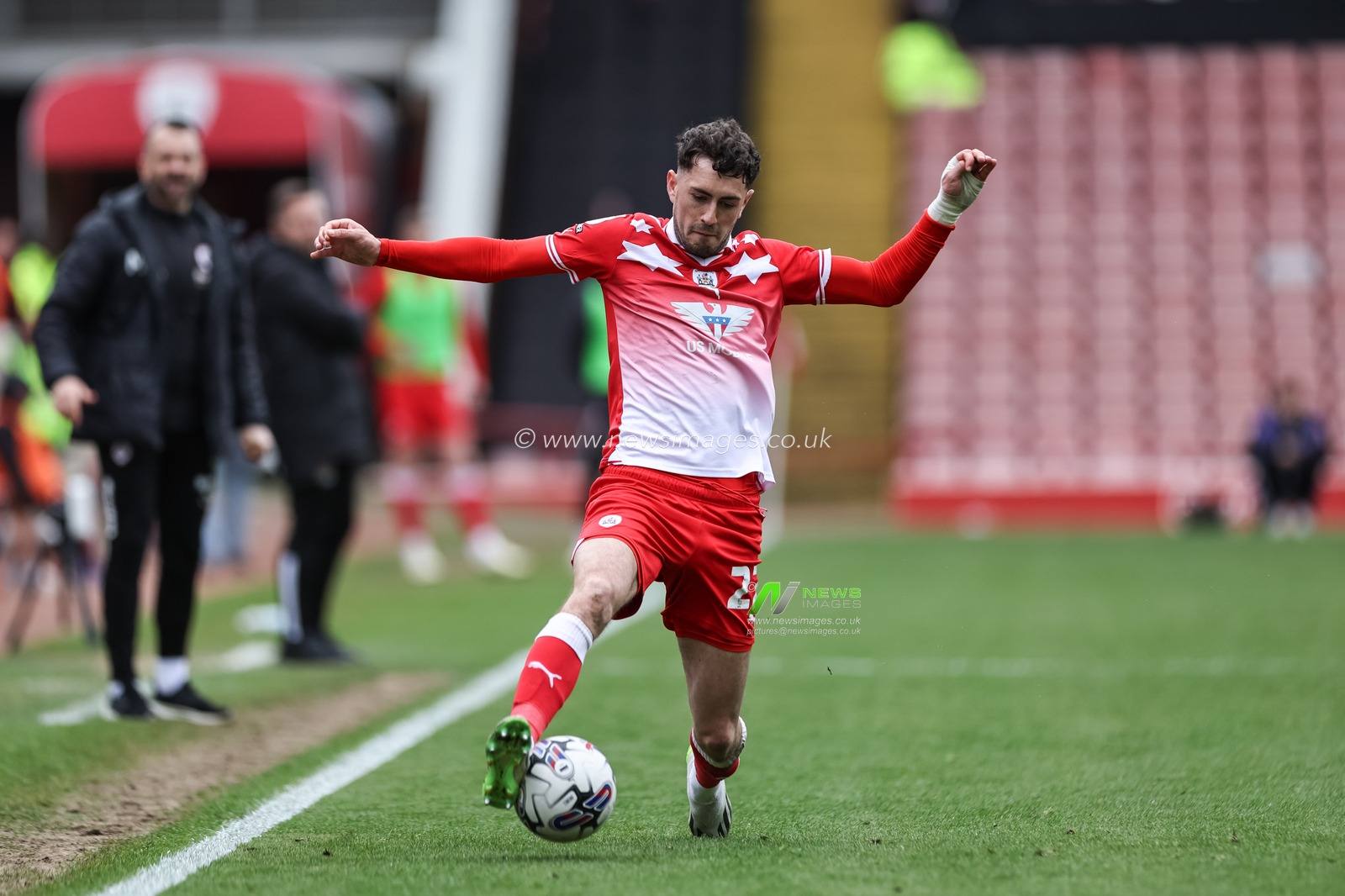 Corey O'Keeffe of Barnsley in action during the Sky Bet League 1 match Barnsley vs Northampton Town at Oakwell, Barnsley, United Kingdom, 27th April 2024

(Photo by Mark Cosgrove/News Images)