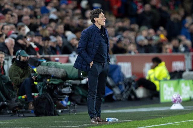 Keith Andrews manager of Brentford during the Premier League match Brentford vs Liverpool at The Gtech Community Stadium, London, United Kingdom, 25th October 2025

(Photo by Ian Stephen/News Images)