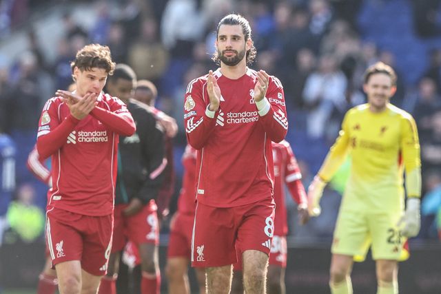 Dominik Szoboszlai of Liverpool applauds the fans after the game during the Premier League match Everton vs Liverpool at Hill Dickinson Stadium, Liverpool, United Kingdom on 19 April 2026

(Photo by Alfie Cosgrove/News Images)