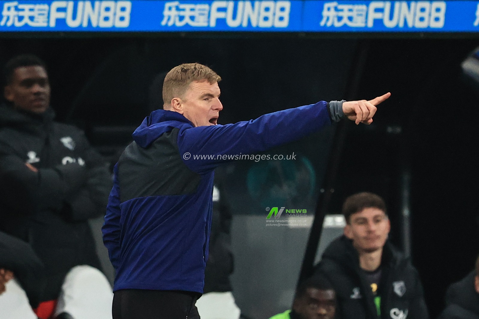 Eddie Howe manager of Newcastle United reacts during the game