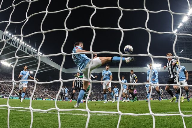 Abdukodir Khusanov of Manchester City clears the ball off the line during the Emirates FA Cup 5th Round  match Newcastle Untied vs Manchester City at St. James's Park, Newcastle, United Kingdom on 07 March 2026

(Photo by Mark Cosgrove/News Images)