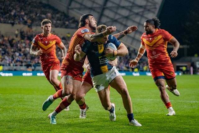 Cooper Jenkins of Leeds Rhinos goes over for a try during the Betfred Super League round 9 match Leeds Rhinos vs Catalans Dragons at AMT Headingley Stadium, Leeds, United Kingdom on 24 April 2026

(Photo by Maynard Manyowa/News Images)