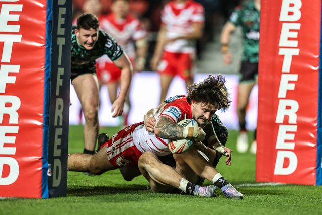 Joe Shorrocks of St Helens goes over for a try during the Betfred Super League match St Helens vs Leigh Leopards at The BrewDog Stadium, St Helens, United Kingdom on 20 February 2026

(Photo by Alfie Cosgrove/News Images)
