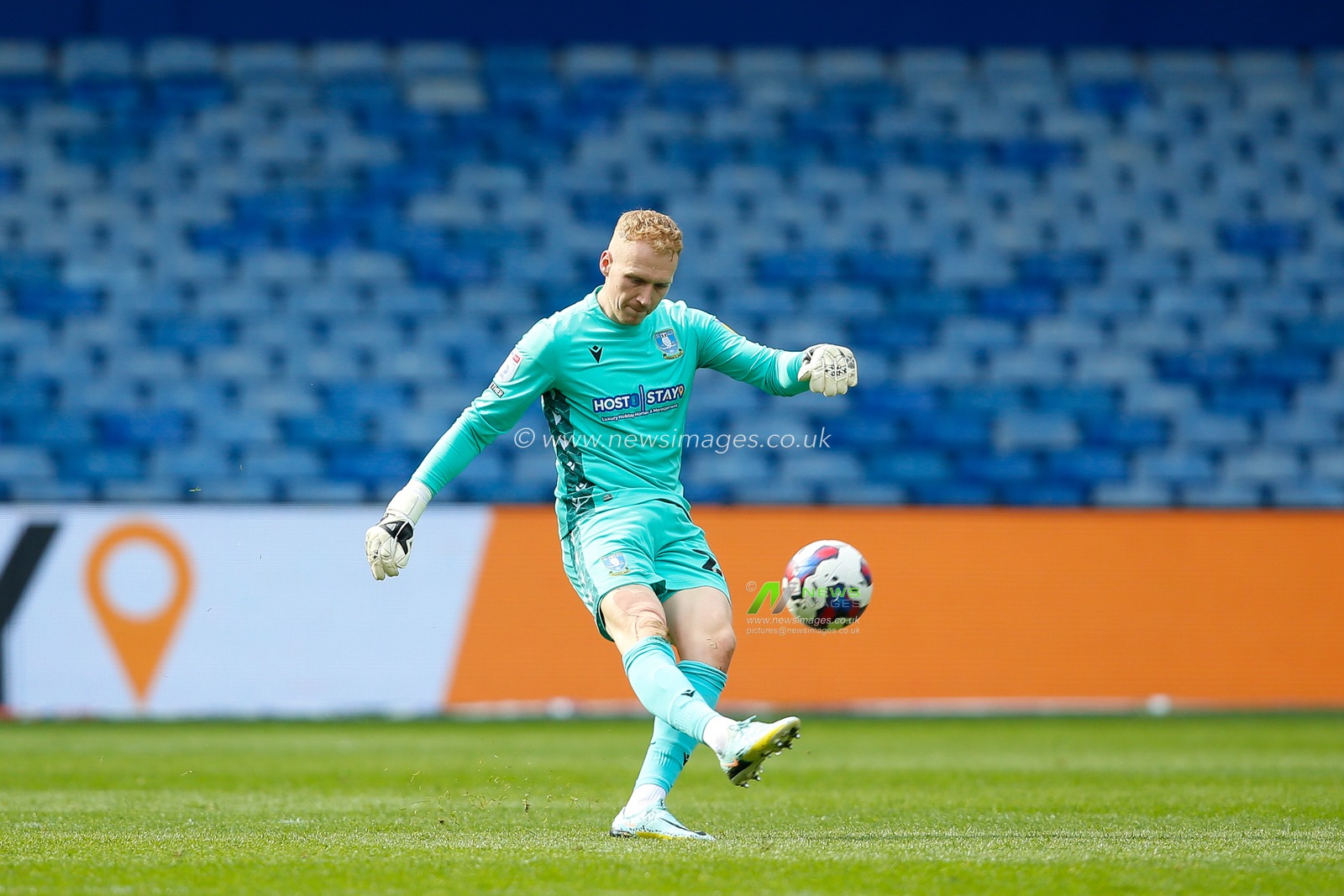 Cameron Dawson #25 of Sheffield Wednesday during the Sky Bet League 1 match Sheffield Wednesday vs Exeter City at Hillsborough, Sheffield, United Kingdom, 22nd April 2023

(Photo by Ben Early/News Images)
