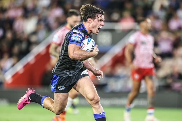 Betfred Super League round 21 Leigh Leopards v Leeds Rhinos