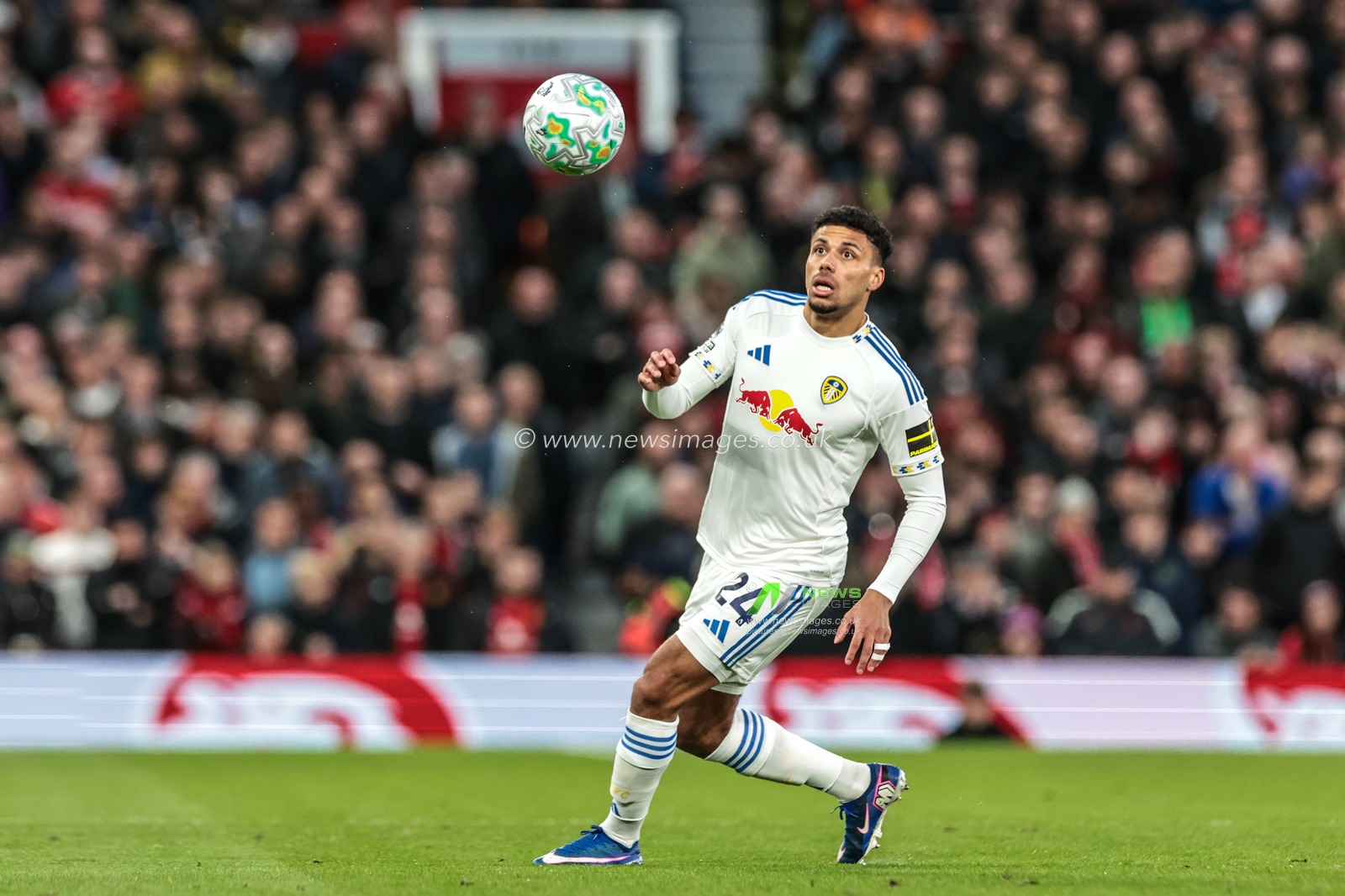 James Justin of Leeds United controls the ball during the Premier League match Manchester United vs Leeds United at Old Trafford, Manchester, United Kingdom on 13 April 2026

(Photo by Mark Cosgrove/News Images)