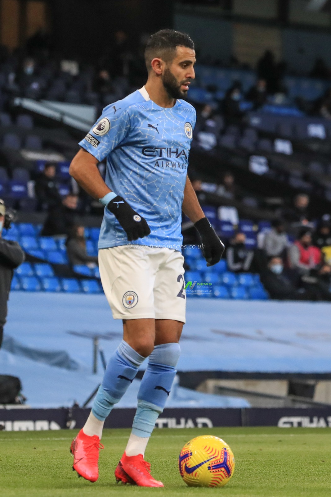 Riyad Mahrez #26 of Manchester City