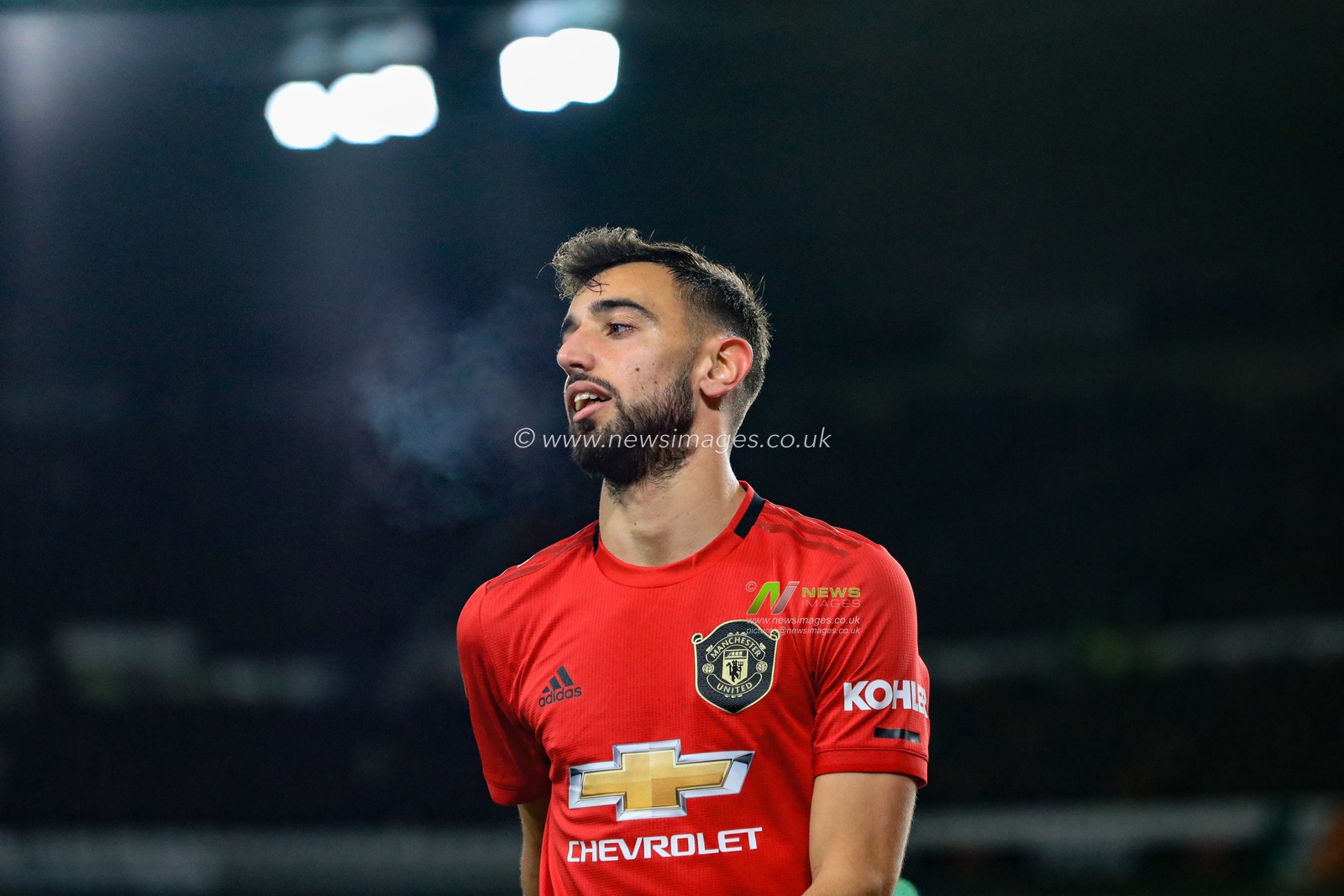 5th March 2020, Pride Park Stadium, Derby, England; Emirates FA Cup 5th Round, Derby County v Manchester United : Bruno Fernandes (18) of Manchester United during the game