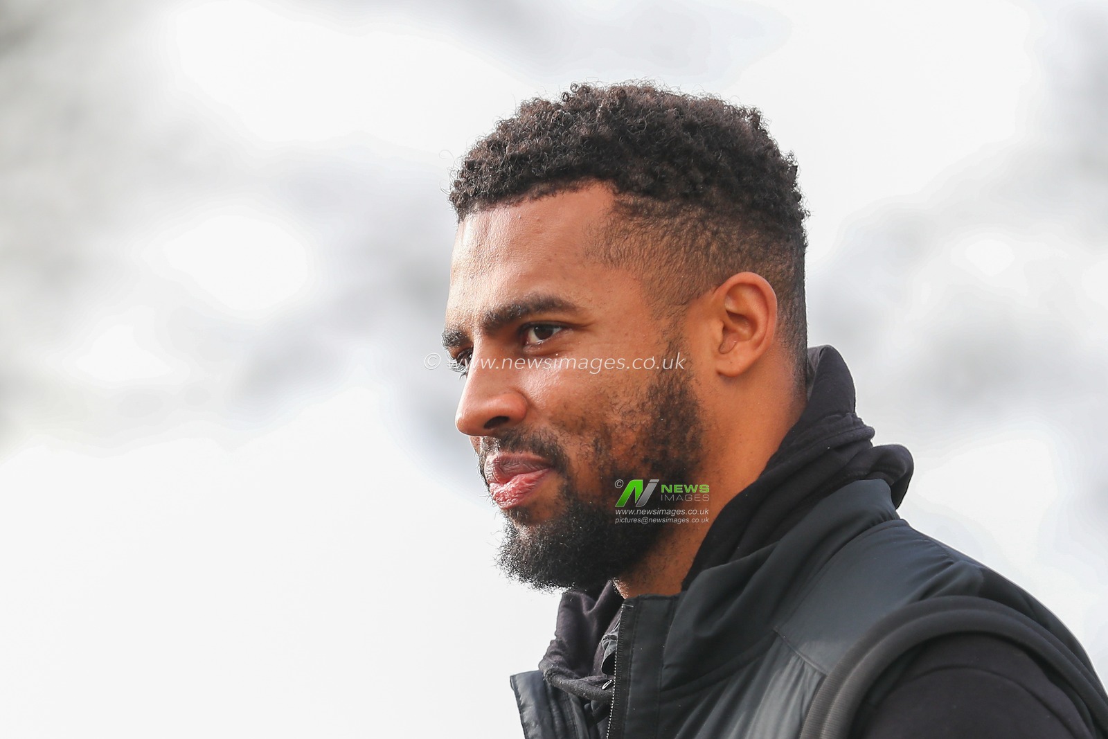 Cyrus Christie #33 of Hull City arrives ahead of the Emirates FA Cup Third Round match Hull City vs Fulham at MKM Stadium, Hull, United Kingdom, 7th January 2023

(Photo by Gareth Evans/News Images)