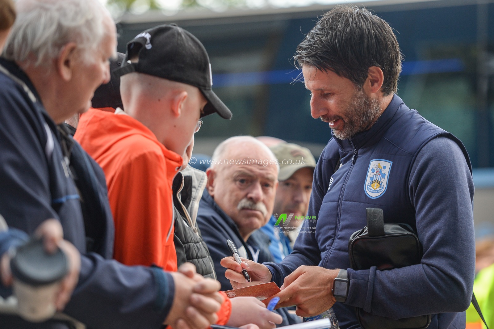 15th September 2019, John Smiths Stadium, Huddersfield England; Sky Bet Championship Football, Huddersfield Town vs Sheffield Wednesday ; Danny Cowley Manager of Huddersfield Town arrives at the John Smiths Stadium.


Credit: Dean Williams/News Images

English Football League images are subject to DataCo Licence