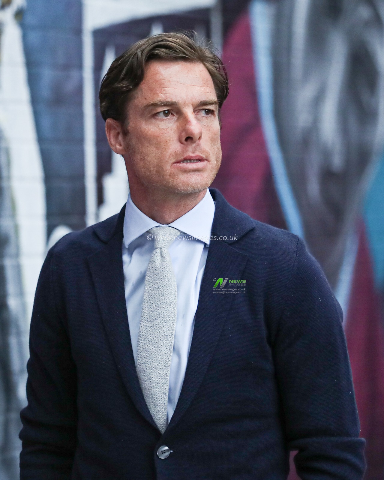 Scott Parker manager of Burnley arrives at stadium ahead of the Sky Bet Championship match Burnley vs Sheffield United at Turf Moor, Burnley, United Kingdom, 21st April 2025

(Photo by Jorge Horsted/News Images)
