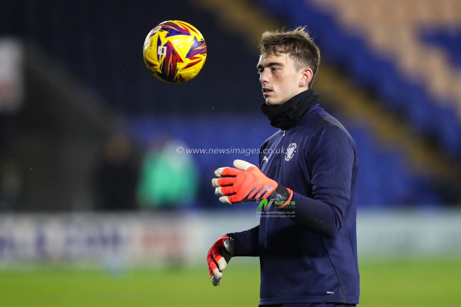 Harry Tyrer of Blackpool during the pre-game warm up ahead of the Sky Bet League 1 match Shrewsbury Town vs Blackpool at Croud Meadow, Shrewsbury, United Kingdom, 4th December 2024

(Photo by Gareth Evans/News Images)