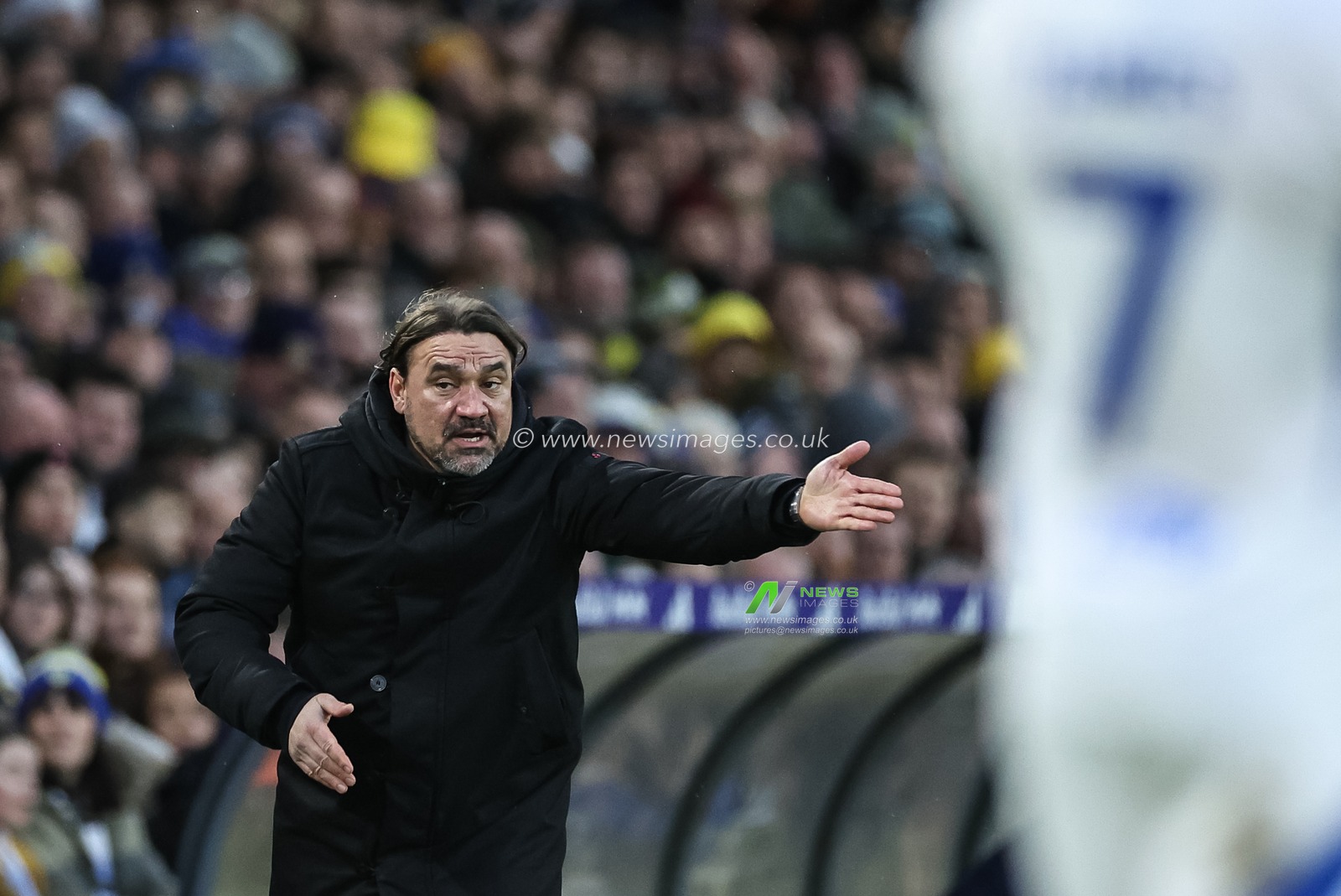 Daniel Farke manager of Leeds United reacts in the technical area \during the Sky Bet Championship match Leeds United vs Oxford United at Elland Road, Leeds, United Kingdom, 21st December 2024

(Photo by Mark Cosgrove/News Images)
