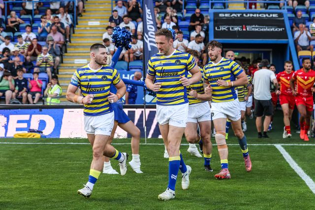 Ben Currie of Warrington Wolves comes out for the game during the Betfred Super League round 16 match Warrington Wolves vs Catalans Dragons at The Halliwell Jones Stadium, Warrington, United Kingdom on 25 June 2026

(Photo by Alfie Cosgrove/News Images)