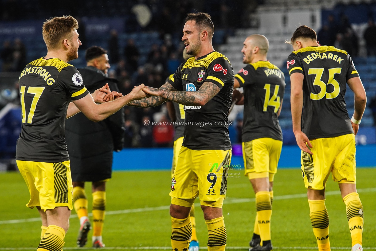 11th January 2020, King Power Stadium, Leicester, England; Premier League, Leicester City v Southampton : Southampton goal scores Danny Ings and Stuart Armstrong celebrate there win together 

Credit: Kurt Fairhurst/News Images