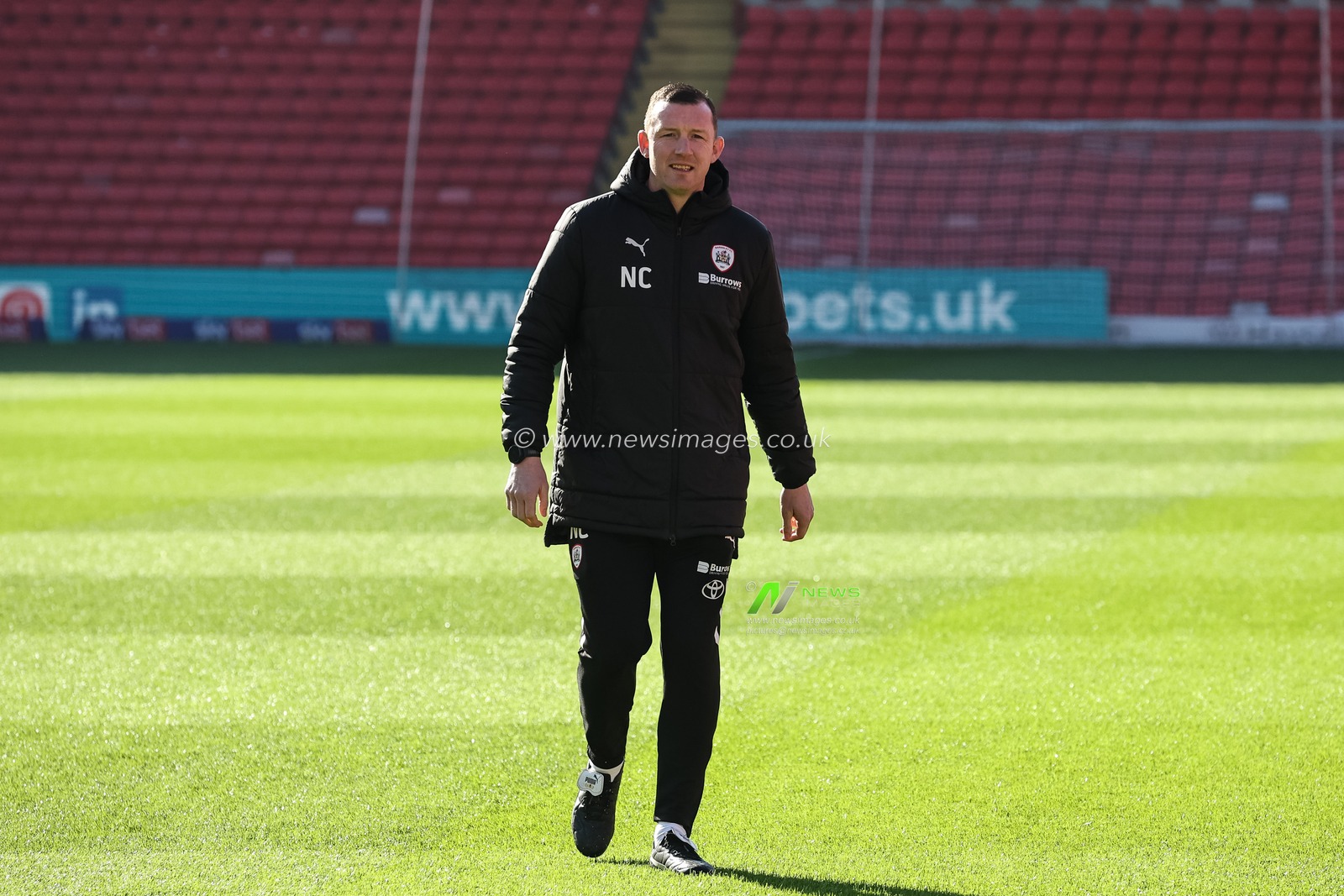 Neill Collins Head coach of Barnsley inspects the pitch during the Sky Bet League 1 match Barnsley vs Derby County at Oakwell, Barnsley, United Kingdom, 24th February 2024

(Photo by Mark Cosgrove/News Images)