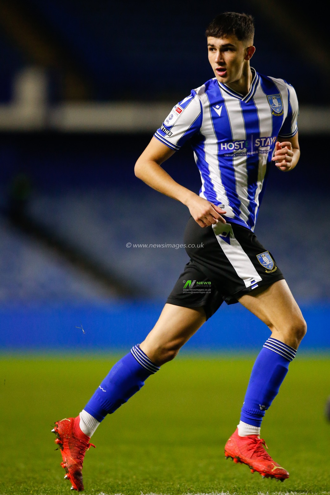 Rio Shipston #22 of Sheffield Wednesday during the Sky Bet League 1 match Sheffield Wednesday vs Cambridge United at Hillsborough, Sheffield, United Kingdom, 2nd January 2023

(Photo by Ben Early/News Images)