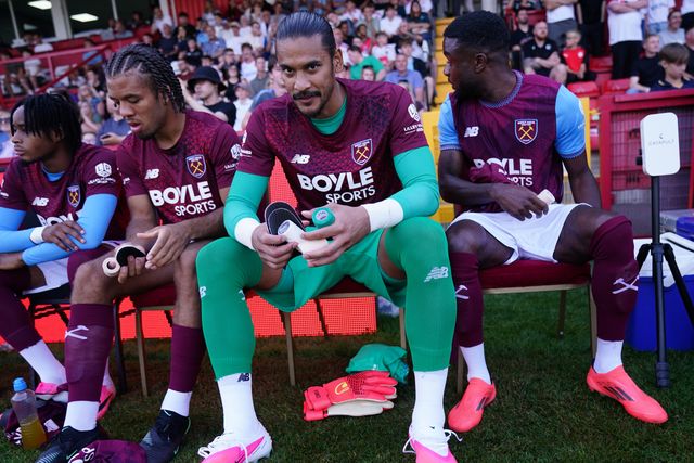 West Ham United goalkeeper Alphonse Areola ahead of kick off during the pre-season friendly match Stevenage vs West Ham United at Lamex Stadium, Stevenage, United Kingdom on 22 July 2026

(Photo by Harvey Murphy/News Images)