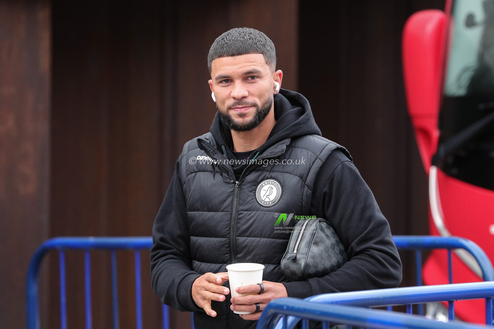 Nahki Wells #21 of Bristol City arrives at Elland Road Stadium ahead of the Sky Bet Championship match Leeds United vs Bristol City at Elland Road, Leeds, United Kingdom, 7th October 2023

(Photo by James Heaton/News Images)