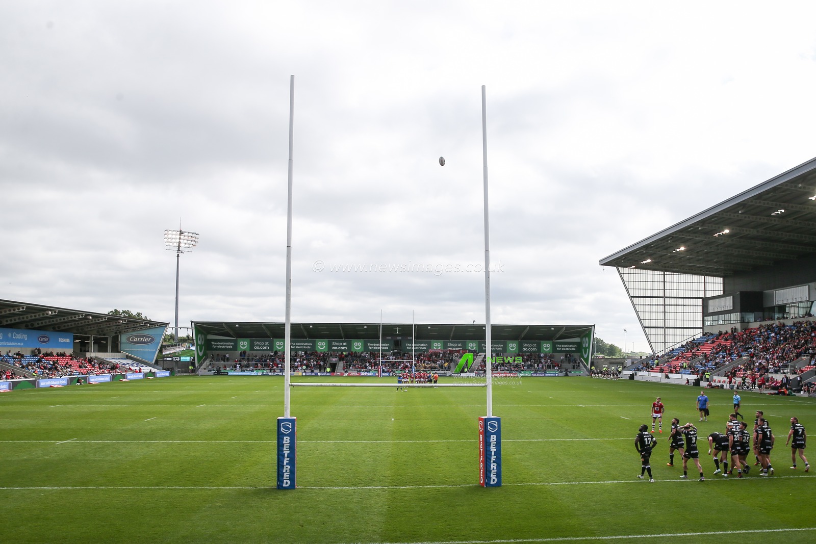 Marc Sneyd of Salford Red Devils takes the conversion kick and scores to make it 22-0 during the Betfred Super League Round 13 match Salford Red Devils vs London Broncos at Salford Community Stadium, Eccles, United Kingdom, 2nd June 2024

(Photo by Gareth Evans/News Images)