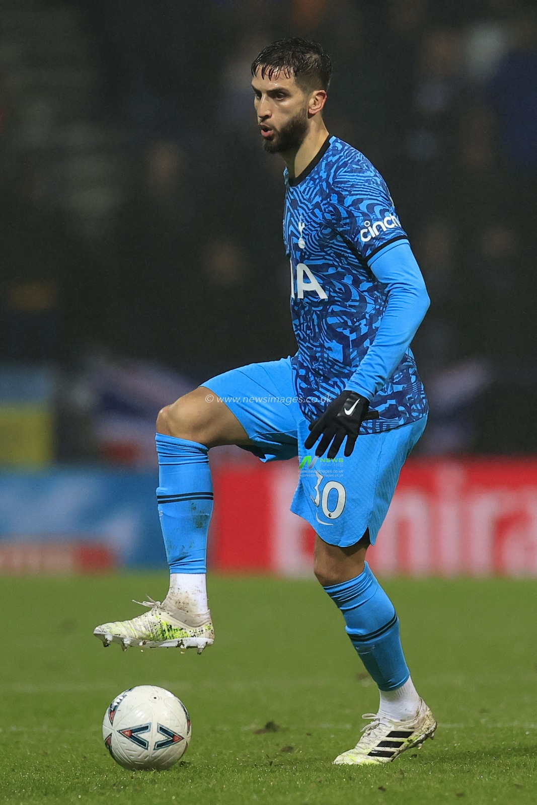 Rodrigo Bentancur #30 of Tottenham Hotspur controls the ball during the Emirates FA Cup Fourth Round match Preston North End vs Tottenham Hotspur at Deepdale, Preston, United Kingdom, 28th January 2023

(Photo by Conor Molloy/News Images)
