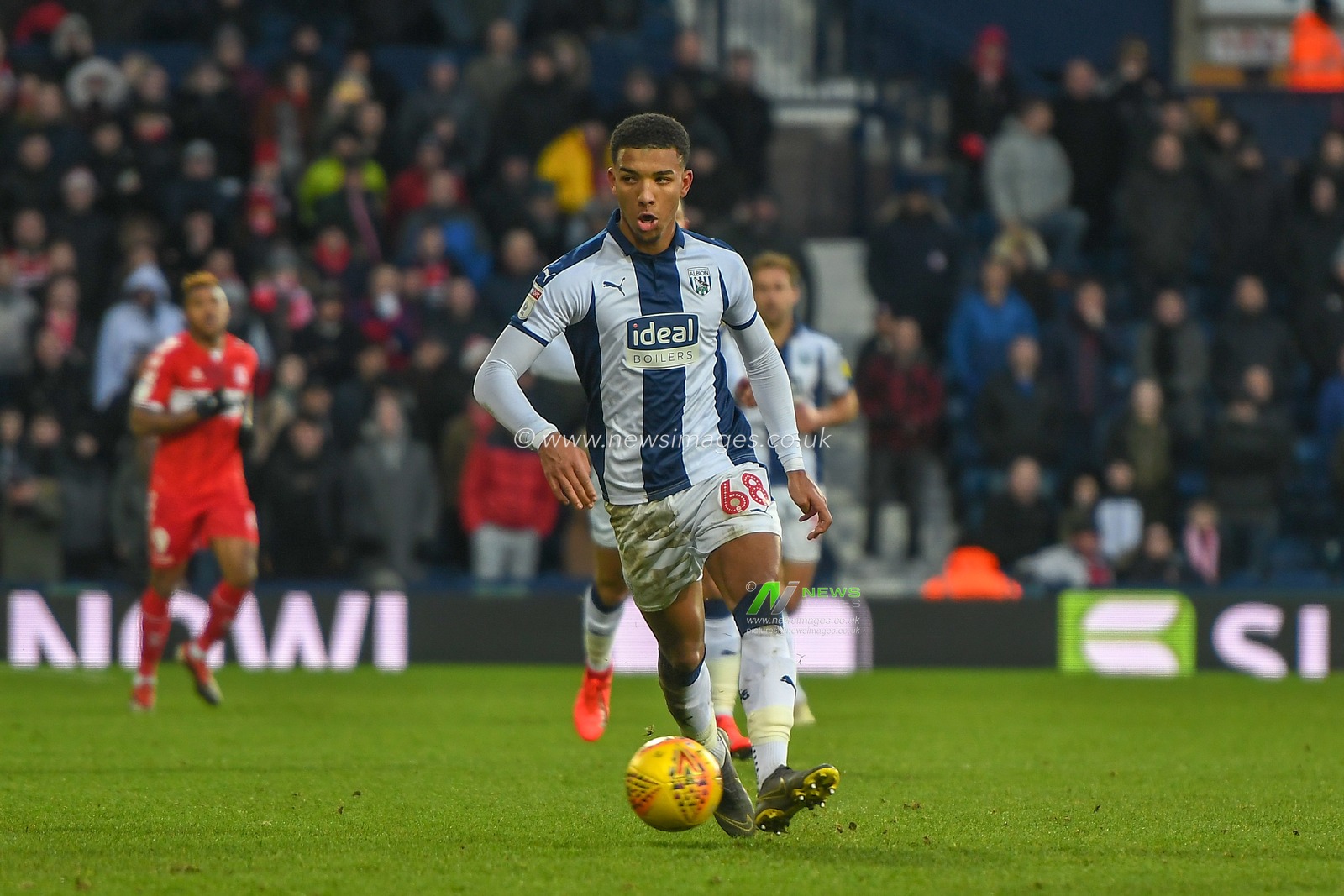 2nd Febuary 2019, The Hawthorns, West Bromwich, England; Sky Bet Championship, West Bromwich Albion vs Middlesbrough ; Mason Holgate (68) of West Bromwich Albion


Credit: Gareth Dalley/News Images

English Football League images are subject to DataCo Licence