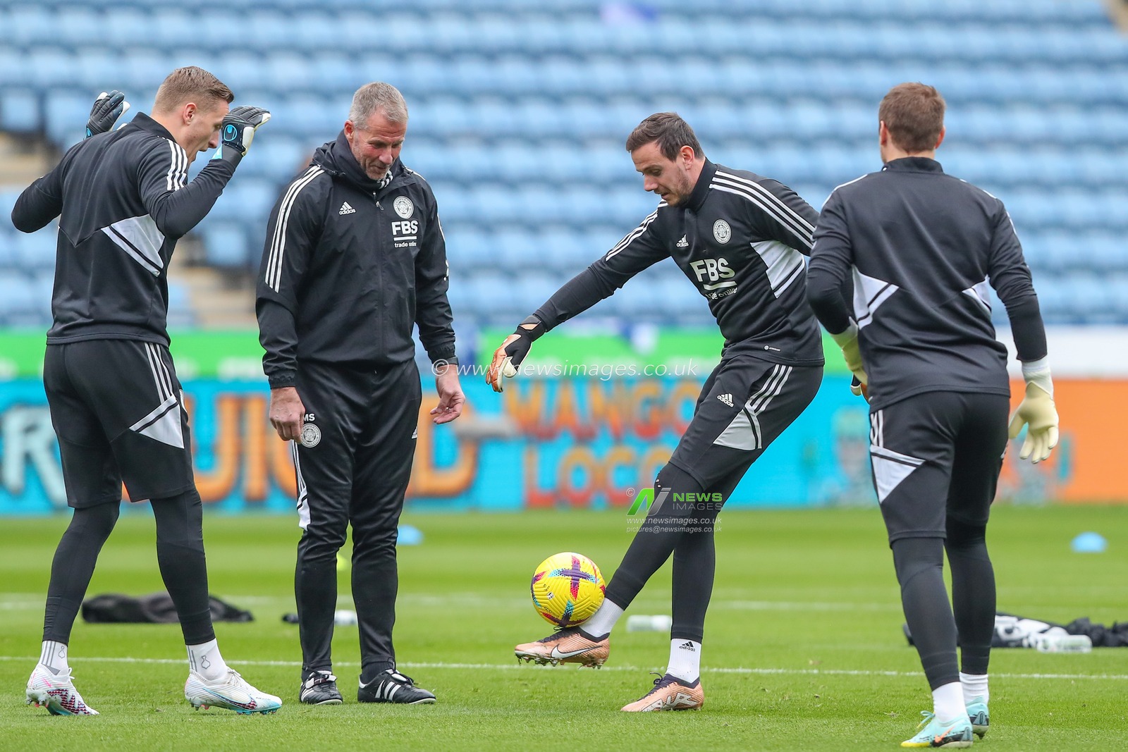 Danny Ward #1 of Leicester City during the pre-game warm up ahead of the Premier League match Leicester City vs Tottenham Hotspur at King Power Stadium, Leicester, United Kingdom, 11th February 2023

(Photo by Gareth Evans/News Images)