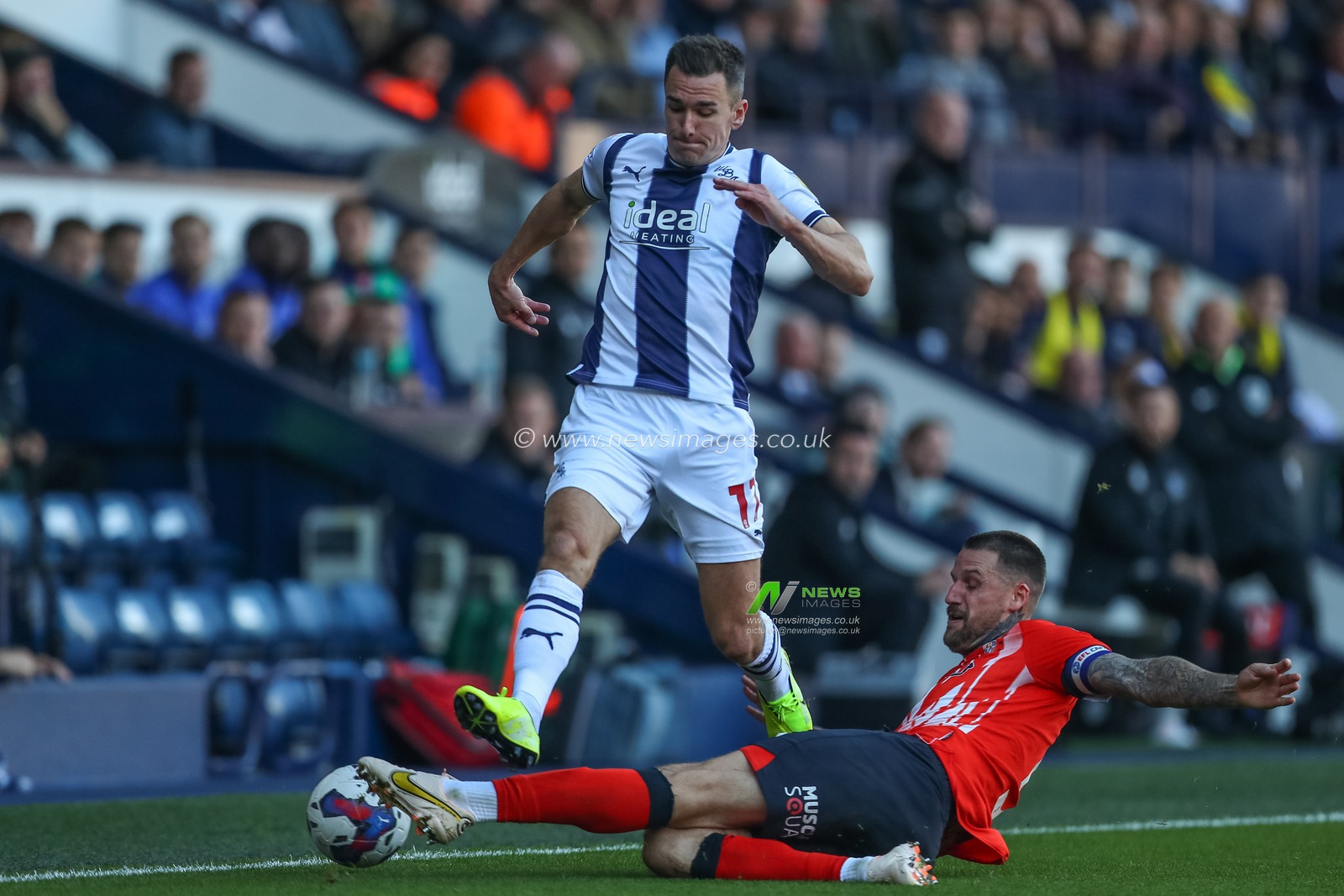 Jed Wallace #17 of West Bromwich Albion is tackled by Sonny Bradley #5 of Luton Town during the Sky Bet Championship match West Bromwich Albion vs Luton Town at The Hawthorns, West Bromwich, United Kingdom, 8th October 2022

(Photo by Gareth Evans/News Images)