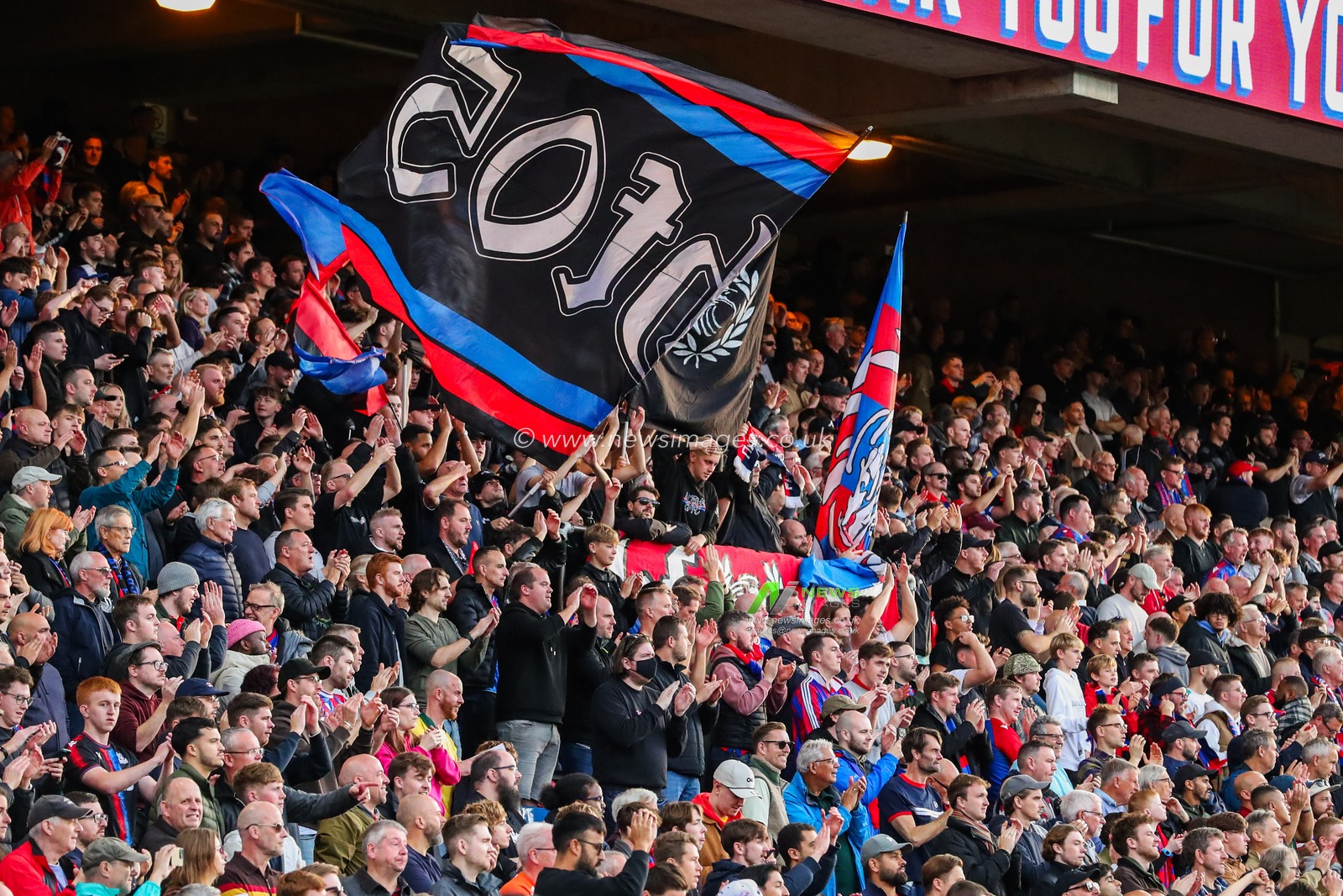 Crystal Palace fans celebrate the teams first premier league win this season following the Premier League match Crystal Palace vs Tottenham Hotspur at Selhurst Park, London, United Kingdom, 27th October 2024

(Photo by Izzy Poles/News Images)