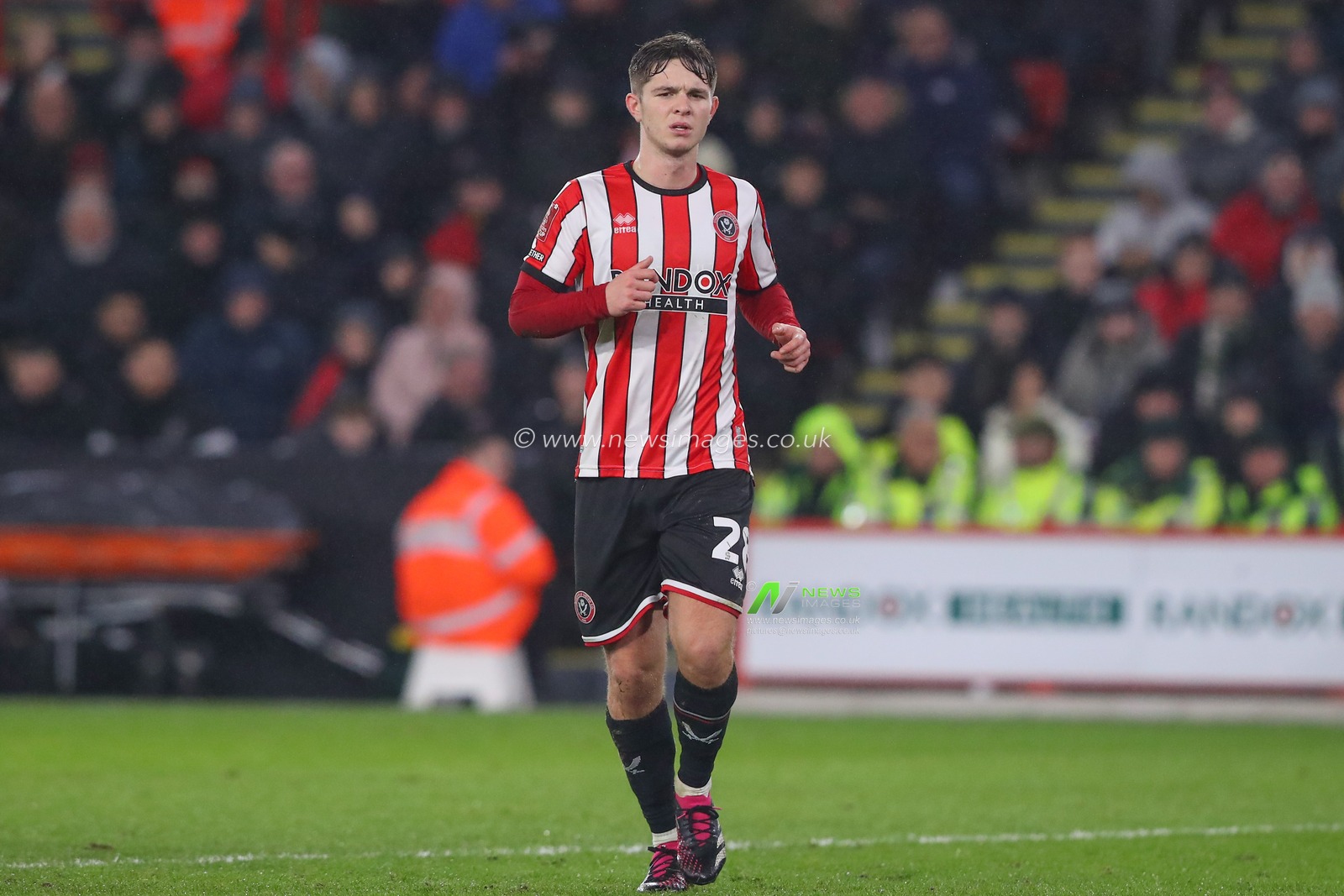 James McAtee #28 of Sheffield United during the Emirates FA Cup Fifth Round match Sheffield United vs Tottenham Hotspur at Bramall Lane, Sheffield, United Kingdom, 1st March 2023

(Photo by Gareth Evans/News Images)