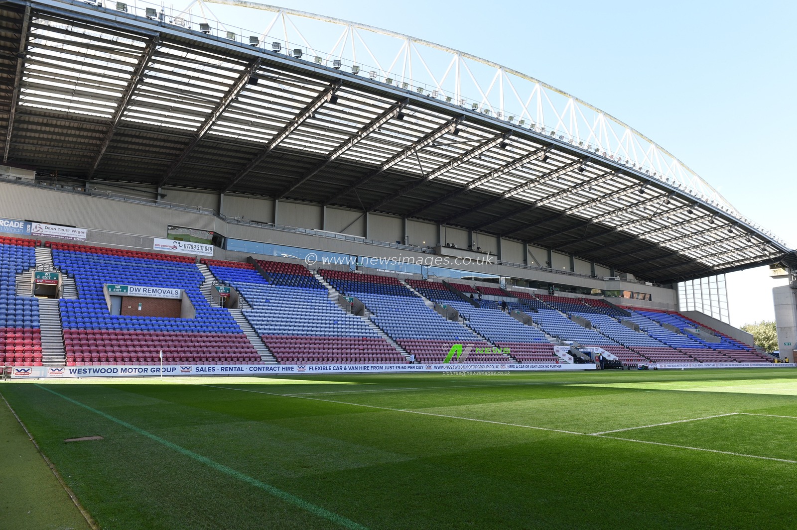 21st September 2019, DW Stadium, Wigan, England; Sky Bet Championship Football, Wigan Athletic vs Charlton Athletic ; A general view of DW Stadium, venue for todays game.


Credit: Richard Long/News Images

English Football League images are subject to DataCo Licence