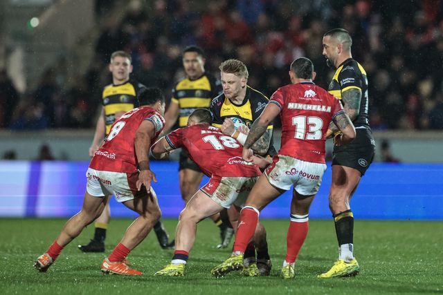 Jack Martin of York Knights barges into Jack Brown of Hull KR during the Betfred Super League Round 1 match York Knights vs Hull KR at LNER Community Stadium, Lincoln, United Kingdom on 12 February 2026

(Photo by Mark Cosgrove/News Images)