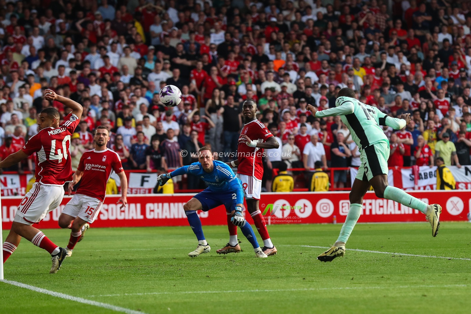 Nicolas Jackson of Chelsea scores a goal to make it 2-3 during the Premier League match Nottingham Forest vs Chelsea at City Ground, Nottingham, United Kingdom, 11th May 2024

(Photo by Gareth Evans/News Images)