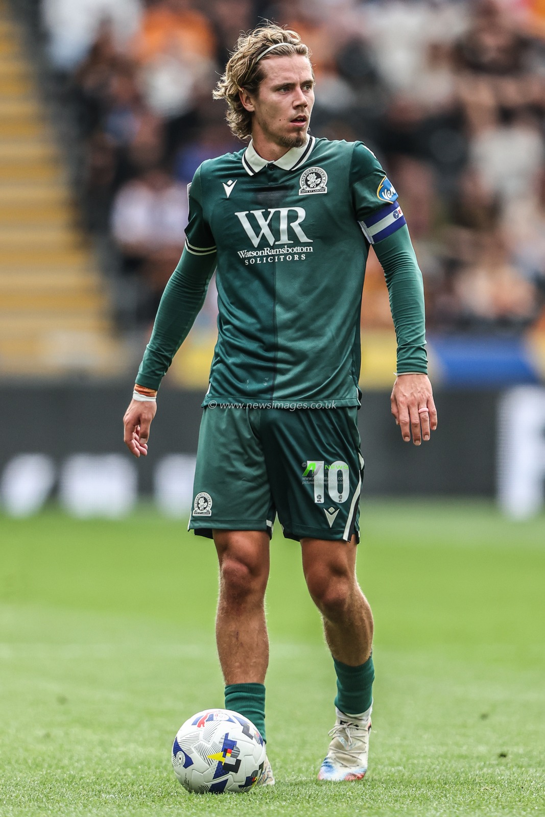Todd Cantwell of Blackburn Rovers during the Sky Bet Championship match Hull City vs Blackburn Rovers at MKM Stadium, Hull, United Kingdom, 23rd August 2025

(Photo by Alfie Cosgrove/News Images)