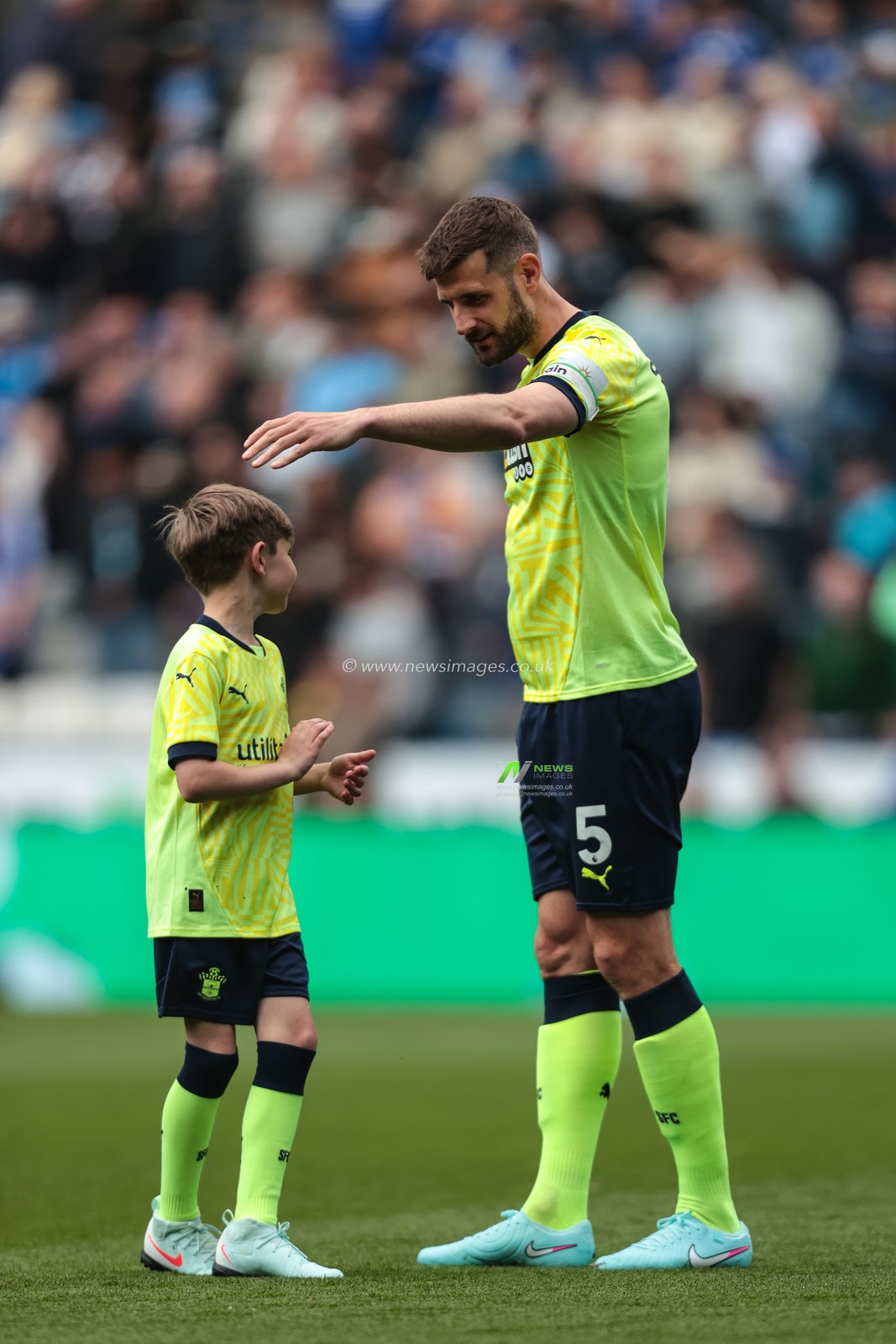 Jack Stephens of Southampton during the Premier League match Leicester City vs Southampton at King Power Stadium, Leicester, United Kingdom, 3rd May 2025

(Photo by Richard Bierton/News Images)