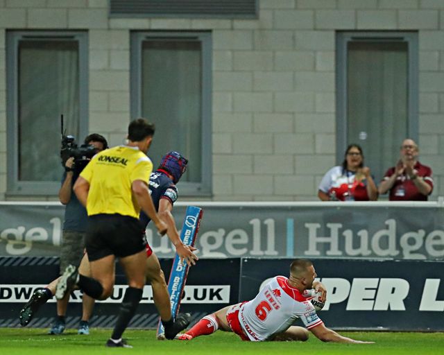 Betfred Super League Round 13 Hull KR v St Helens