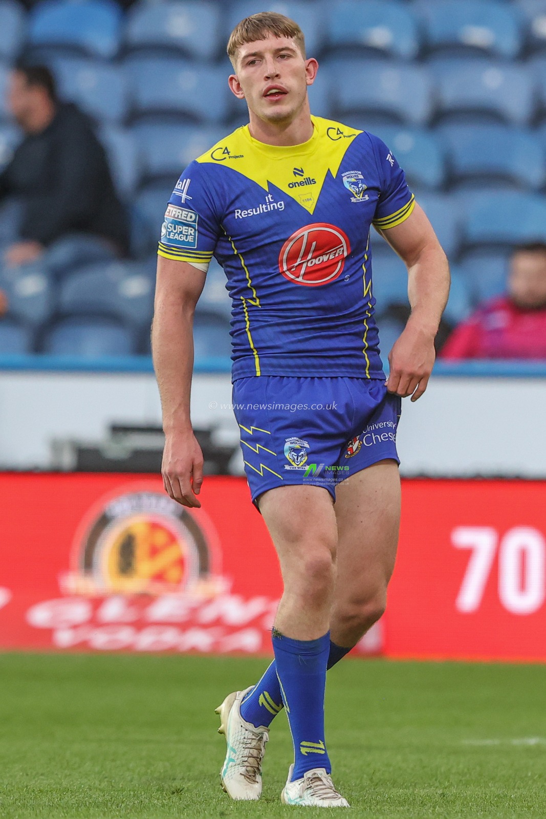 Matty Nicholson of Warrington Wolves during the Betfred Super League Round 26 match Huddersfield Giants vs Warrington Wolves at John Smith's Stadium, Huddersfield, United Kingdom, 14th September 2024

(Photo by Alfie Cosgrove/News Images)
