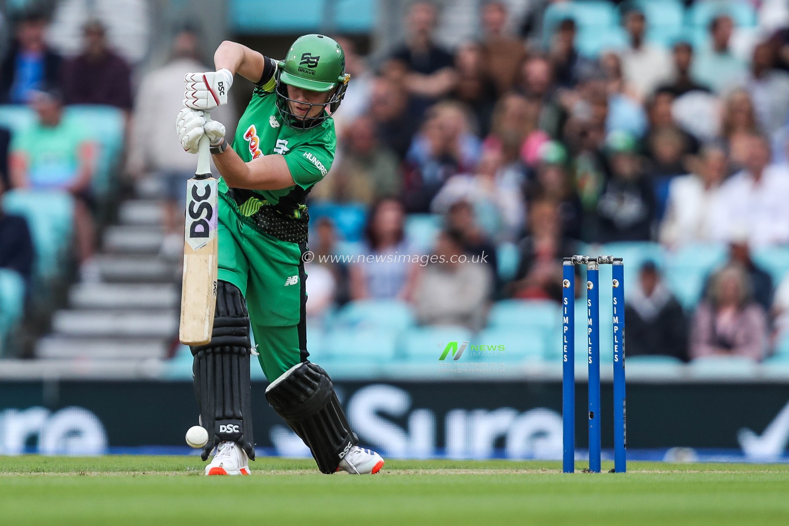 Freya Kemp of Southern Brave bats during the The Hundred match Oval Invincibles Women vs Southern Brave Women at The Kia Oval, London, United Kingdom, 8th August 2024

(Photo by Izzy Poles/News Images)
