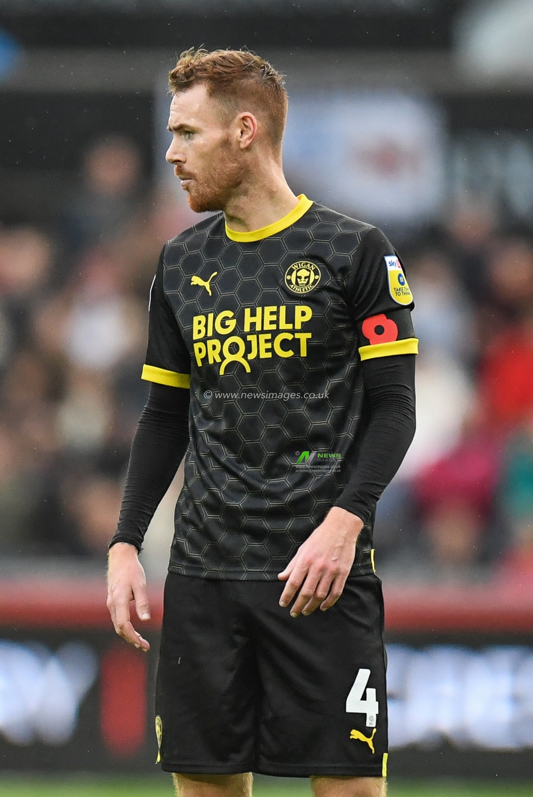 Tom Naylor #4 of Wigan Athletic during the Sky Bet Championship match Swansea City vs Wigan Athletic at Swansea.com Stadium, Swansea, United Kingdom, 5th November 2022

(Photo by Mike Jones/News Images)