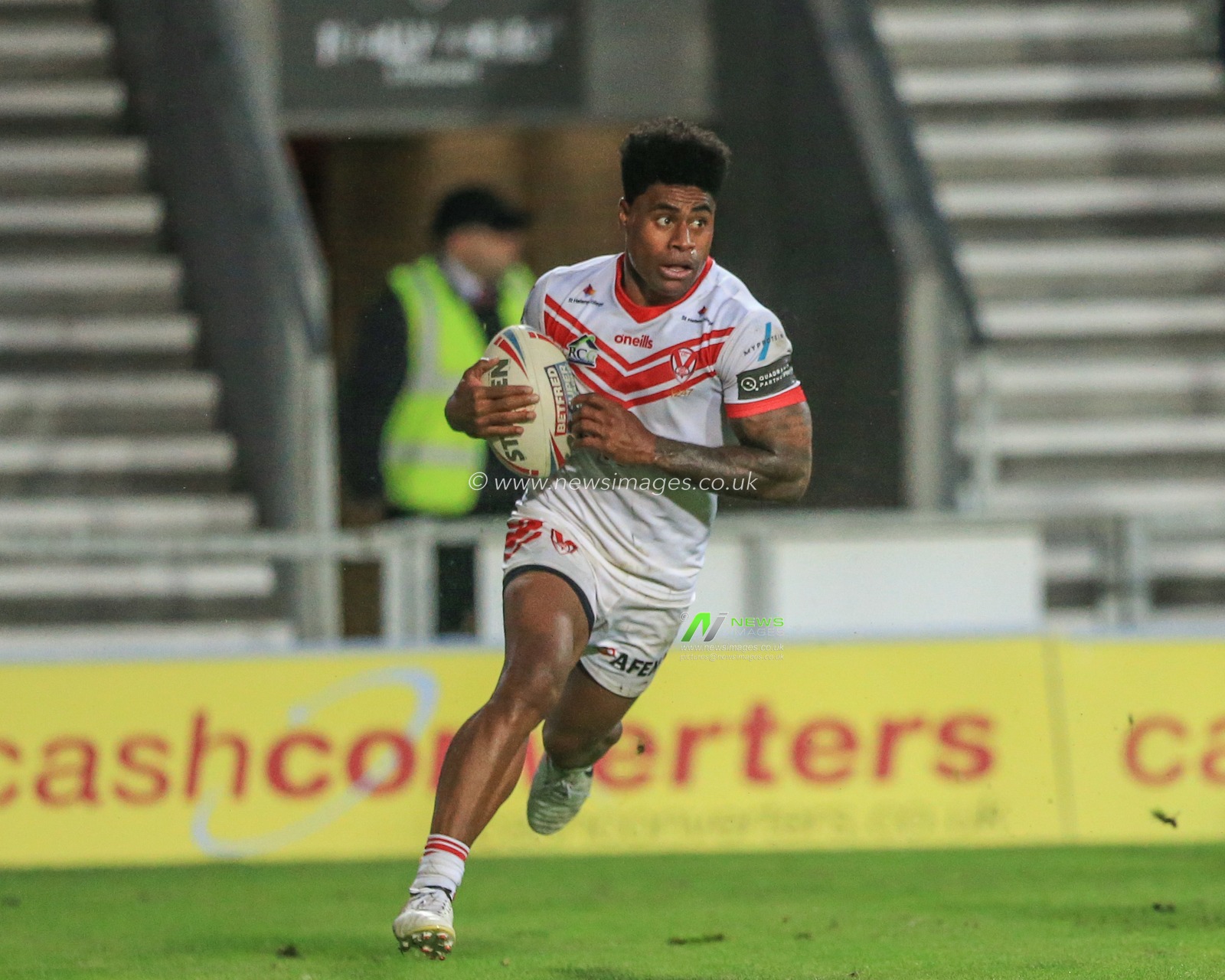 2nd August 2019 , Totally Wicked Stadium, St Helens, England;  Betfred Super League, Round 24, St Helens vs Wakefield Trinity ; Kevin Naiqama (3) of St Helens goes over for a try 

Credit: Mark Cosgrove/News Images