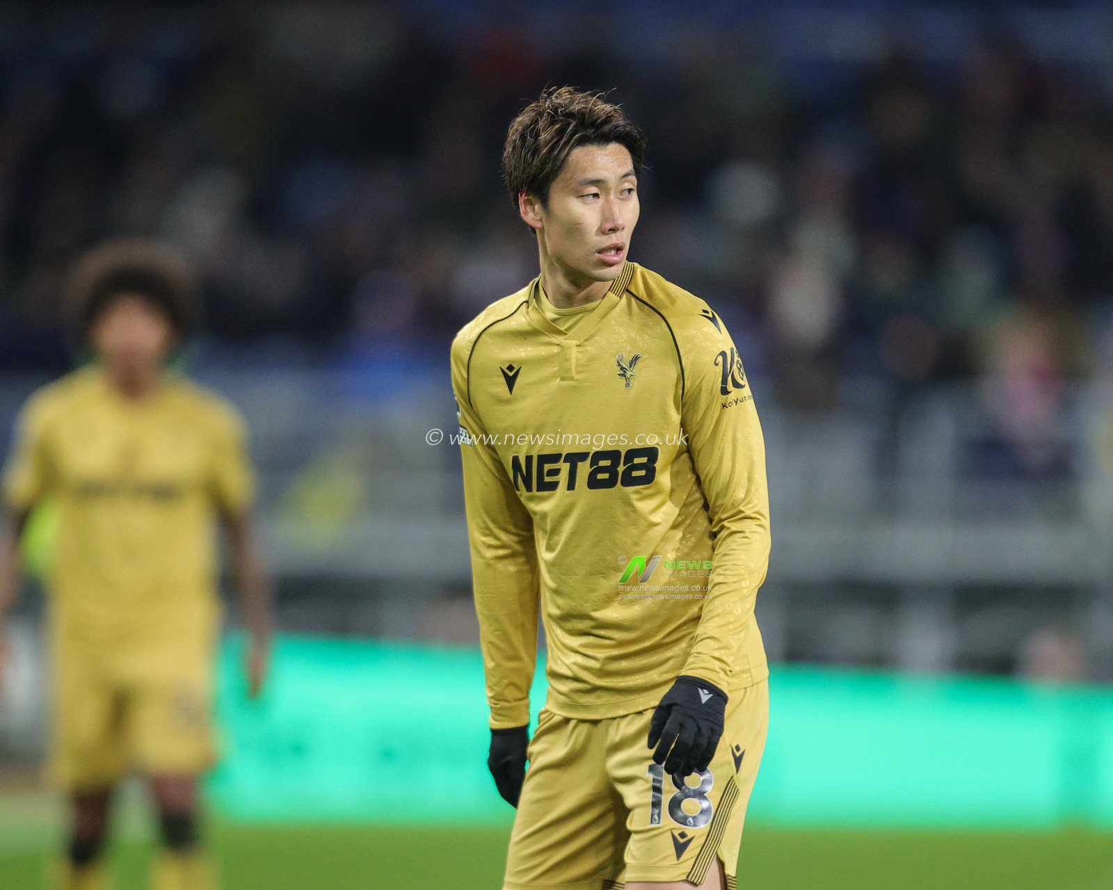 Daichi Kamada of Crystal Palace during the Premier League match Burnley vs Crystal Palace at Turf Moor, Burnley, United Kingdom, 3rd December 2025

(Photo by Richard Bierton/News Images)

*** GER AUT SUI OUT ***