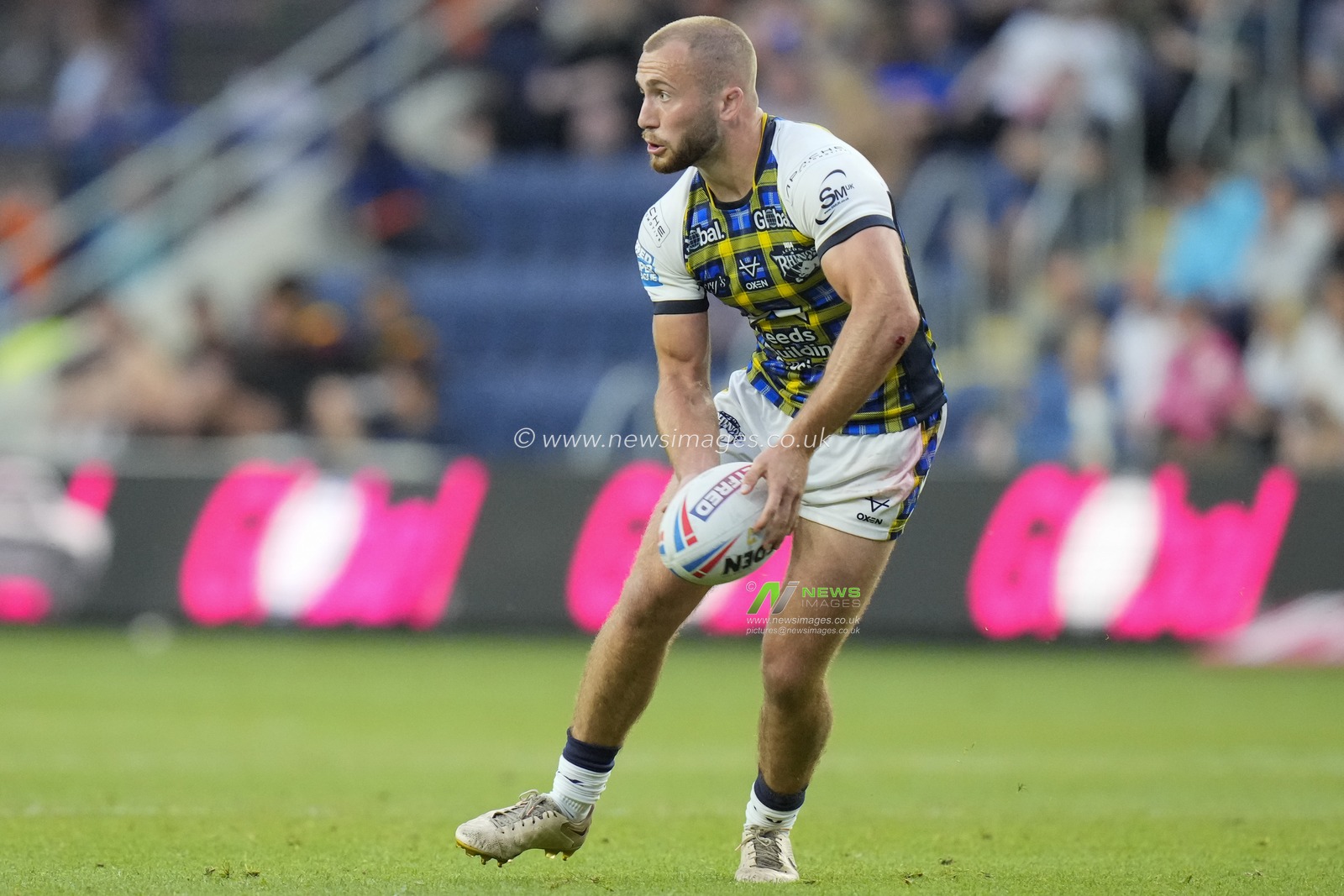 Jarrod Oâ€™Connor #14 of Leeds Rhinos during the Betfred Super League Round 16 match Leeds Rhinos vs Huddersfield Giants at Headingley Stadium, Leeds, United Kingdom, 23rd June 2023

(Photo by Steve Flynn/News Images)