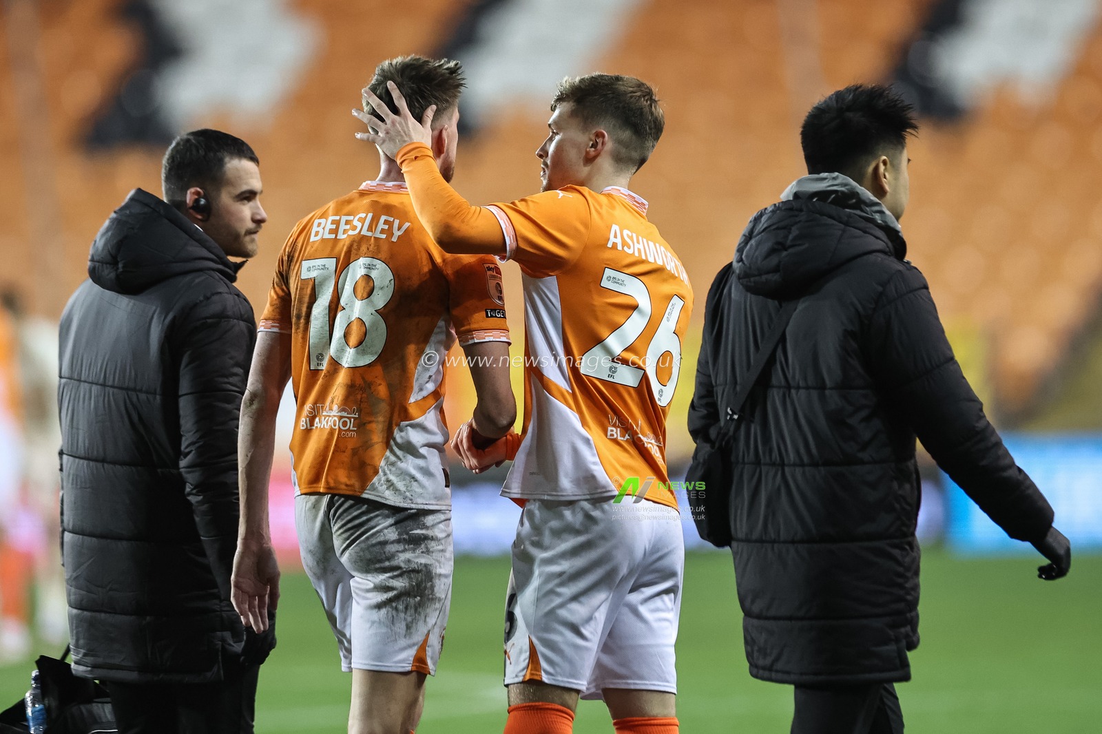 Zac Ashworth of Blackpool gives Jake Beesley of Blackpool  apart on the head as the leaves the field injured during the Bristol Street Motors Trophy match Blackpool vs Liverpool U21 at Bloomfield Road, Blackpool, United Kingdom, 6th November 2024

(Photo by Mark Cosgrove/News Images)