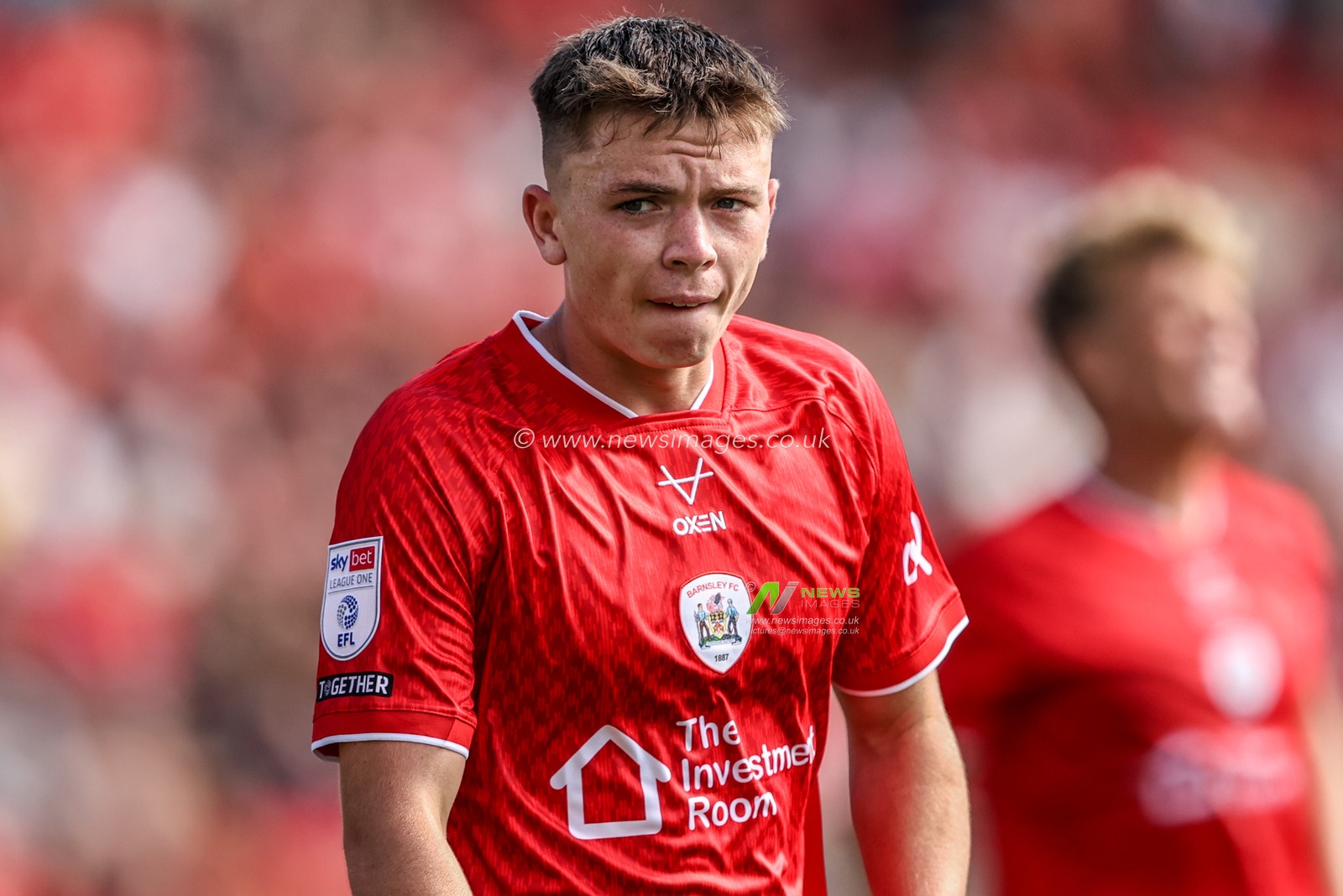 Patrick Kelly of Barnsley during the Sky Bet League One match Barnsley vs Bromley at Oakwell, Barnsley, United Kingdom on 15 August 2026

(Photo by Alfie Cosgrove/News Images)