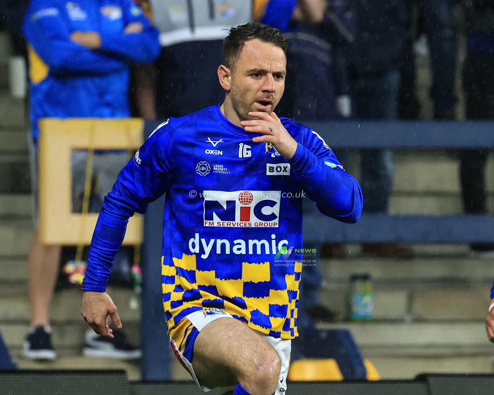 Richie Myler of Leeds Rhinos during pre-game warm up