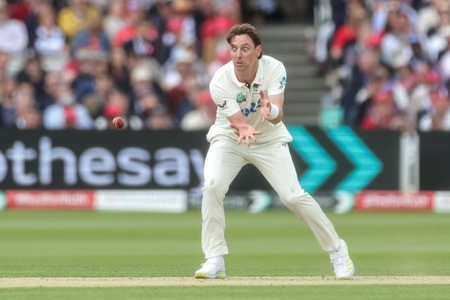 Matt Henry of New Zealand fields his own ball during the 1st Rothesay Test Match Day 2 match England vs New Zealand at Lords, London, United Kingdom on 05 June 2026

(Photo by Mark Cosgrove/News Images)