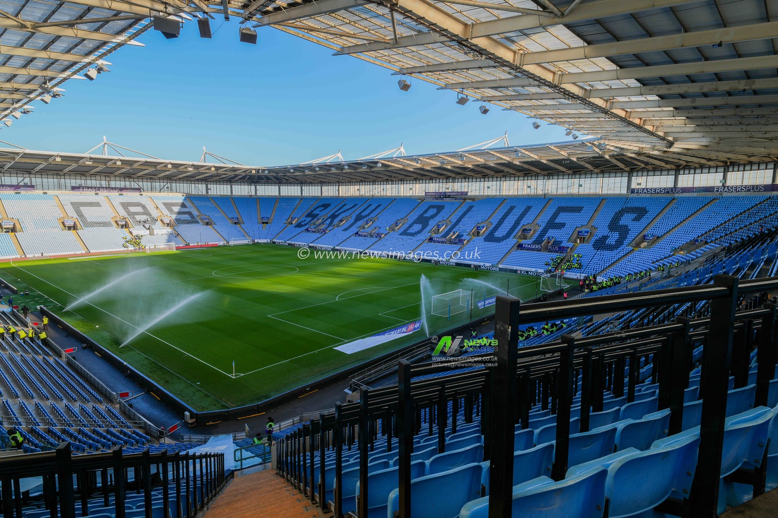 A stadium shot showing the pitch from the stands  during the Sky Bet Championship match Coventry City vs Swansea City at Coventry Building Society Arena, Coventry, United Kingdom, 26th December 2025

(Photo by Maynard Manyowa/News Images)

*** GER AUT SUI OUT ***