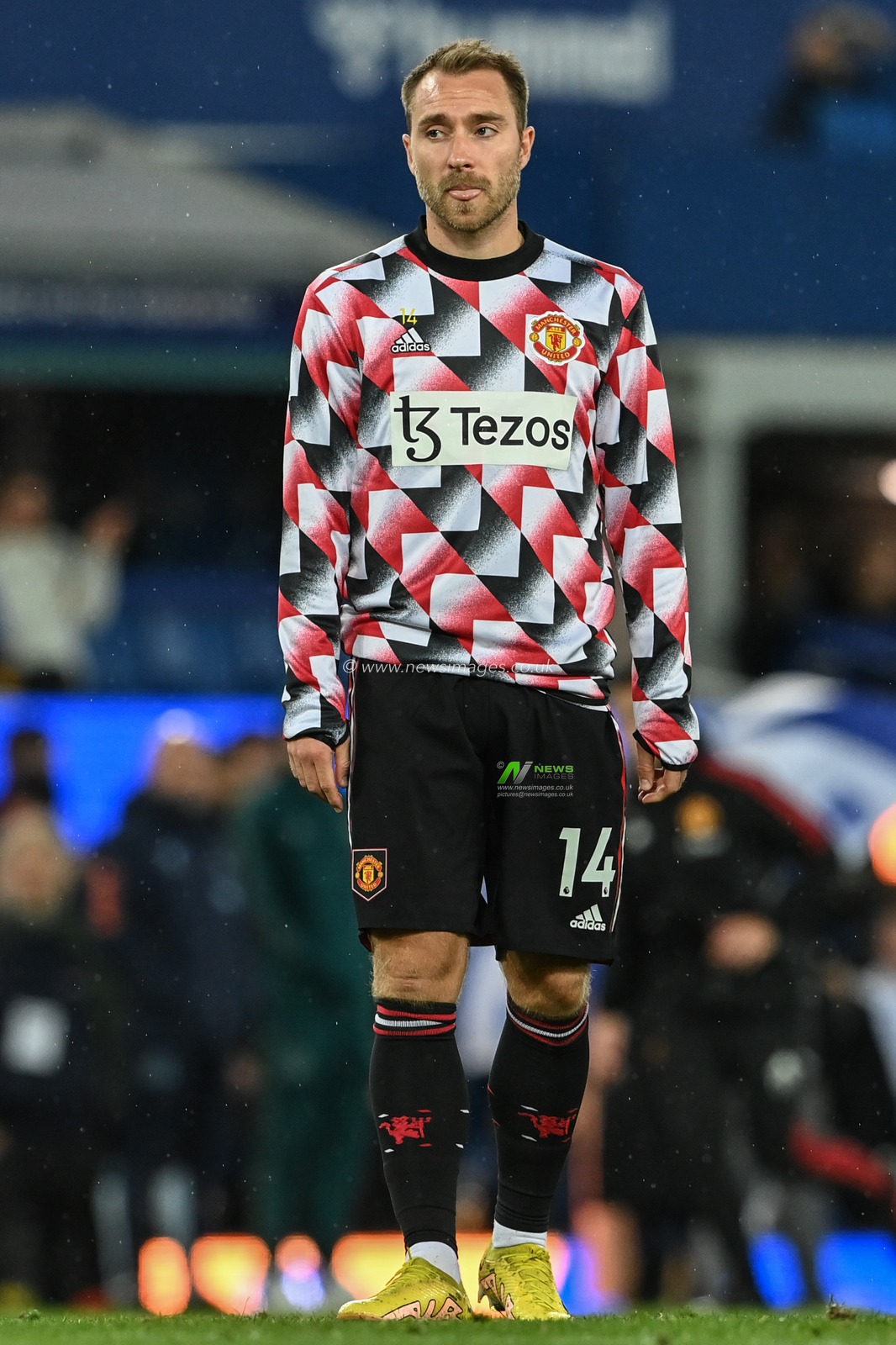 Christian Eriksen #14 of Manchester United during the pre-game warmup before the Premier League match Everton vs Manchester United at Goodison Park, Liverpool, United Kingdom, 9th October 2022

(Photo by Craig Thomas/News Images)